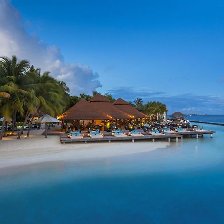 Kurumba Maldives Vihamanaafushi Eksteriør billede The Beach Bar at the Island Resort