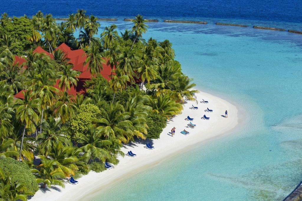 Kurumba Maldives Vihamanaafushi Eksteriør billede A beach on Maldives